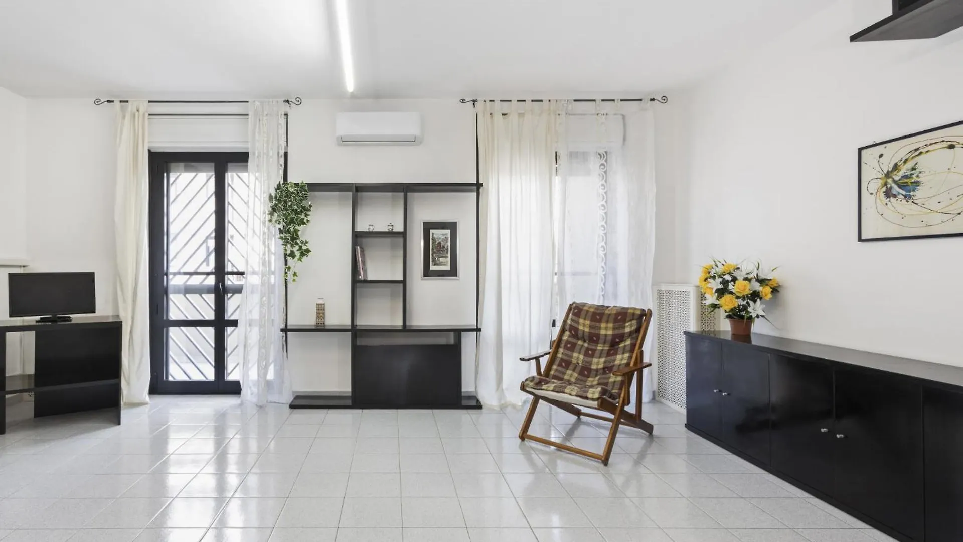 Casa Giovanna Con Balcone By Wonderful Italy Bari Apartament